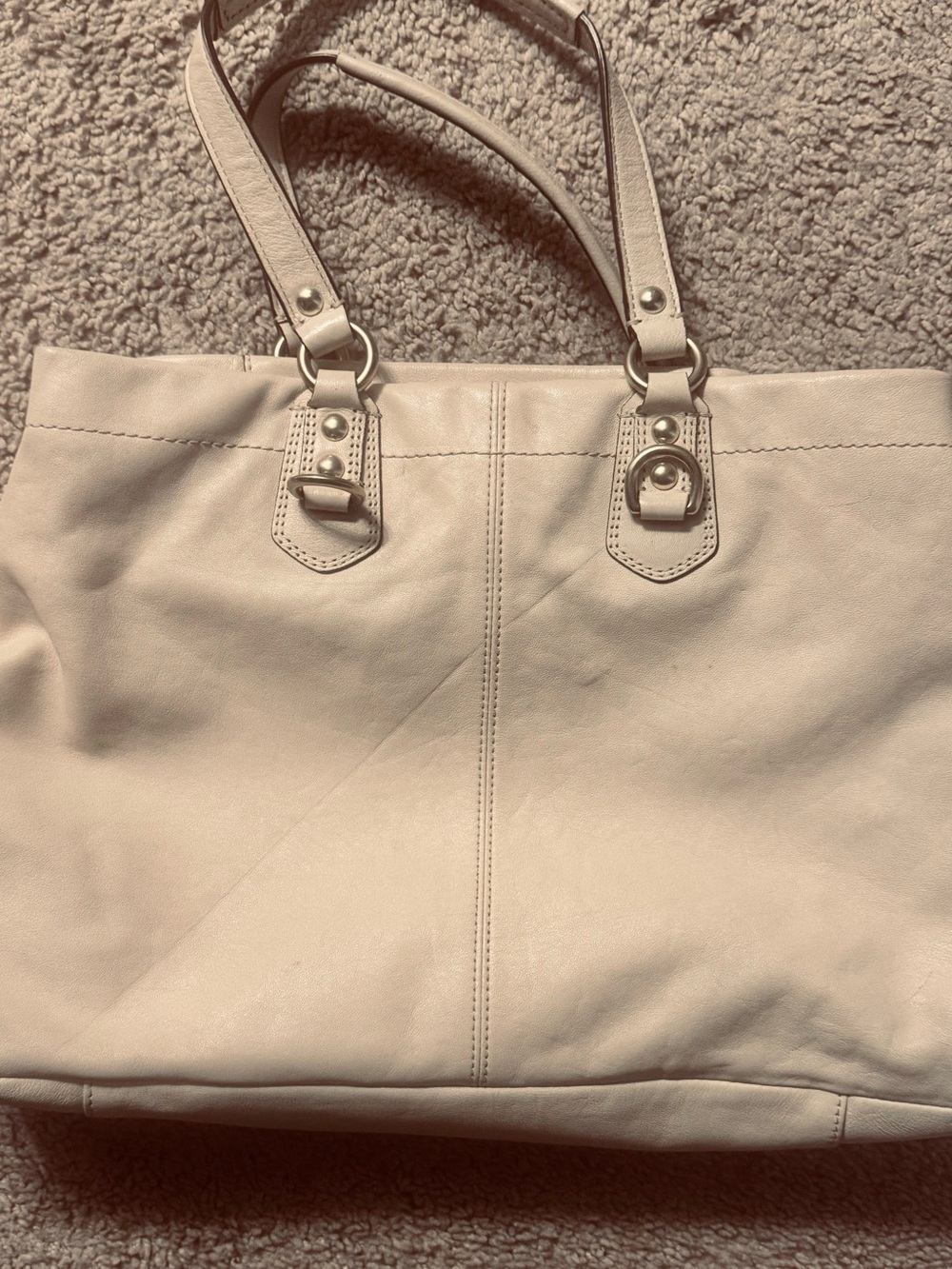 Coach Beige Leather Pleated Tote with silk pink inside - Picture 5 of 6